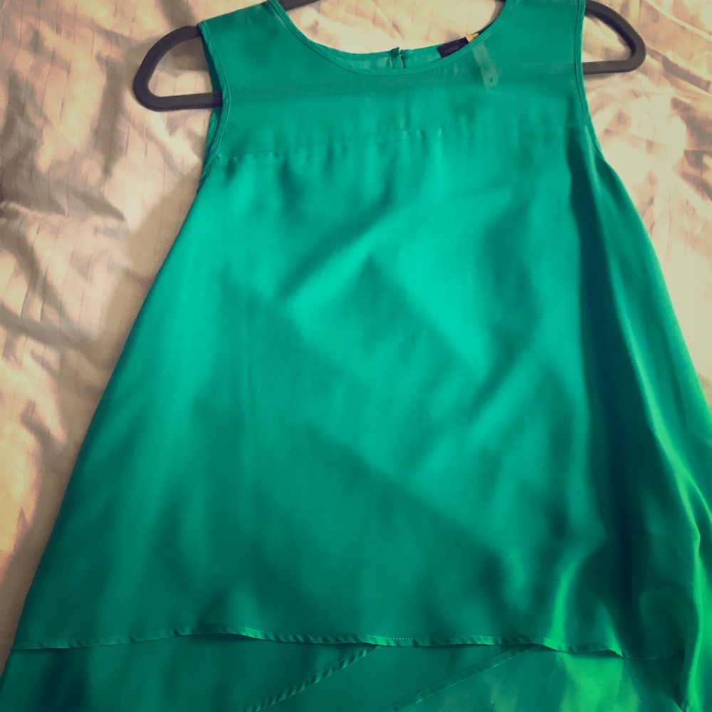 Sleeveless sheer layer Blouse by Vince Camuto